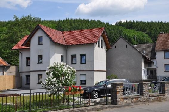 Fliederhof Ferienwohnungen Herresbach Habitación foto